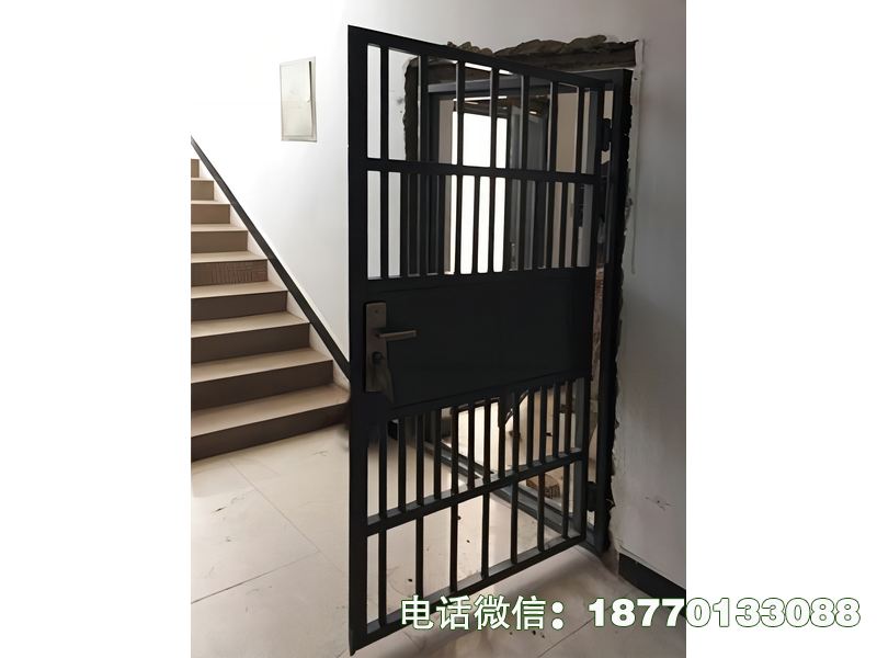 安化县监狱值班室安全门